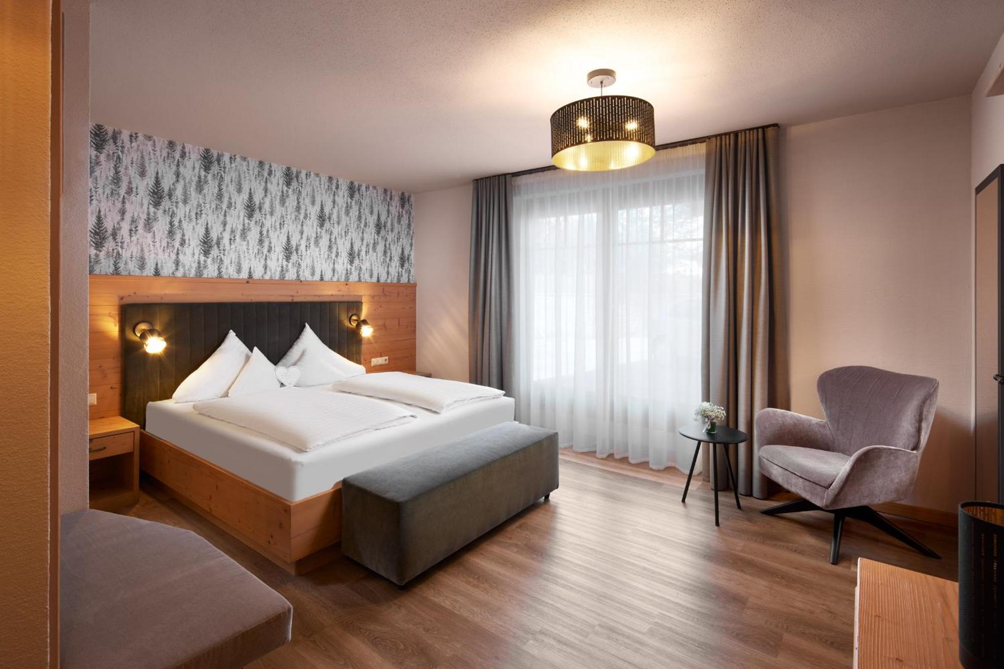 Alpinresort Stubaierhof ****S Fulpmes Pokoj fotografie